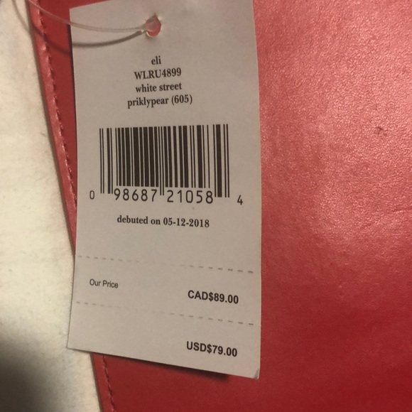 NWT Kate Spade Large wristlet in Red - Picture 5 of 8